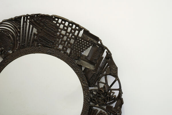 Miroir brutaliste en métal, 1950 - 52cm