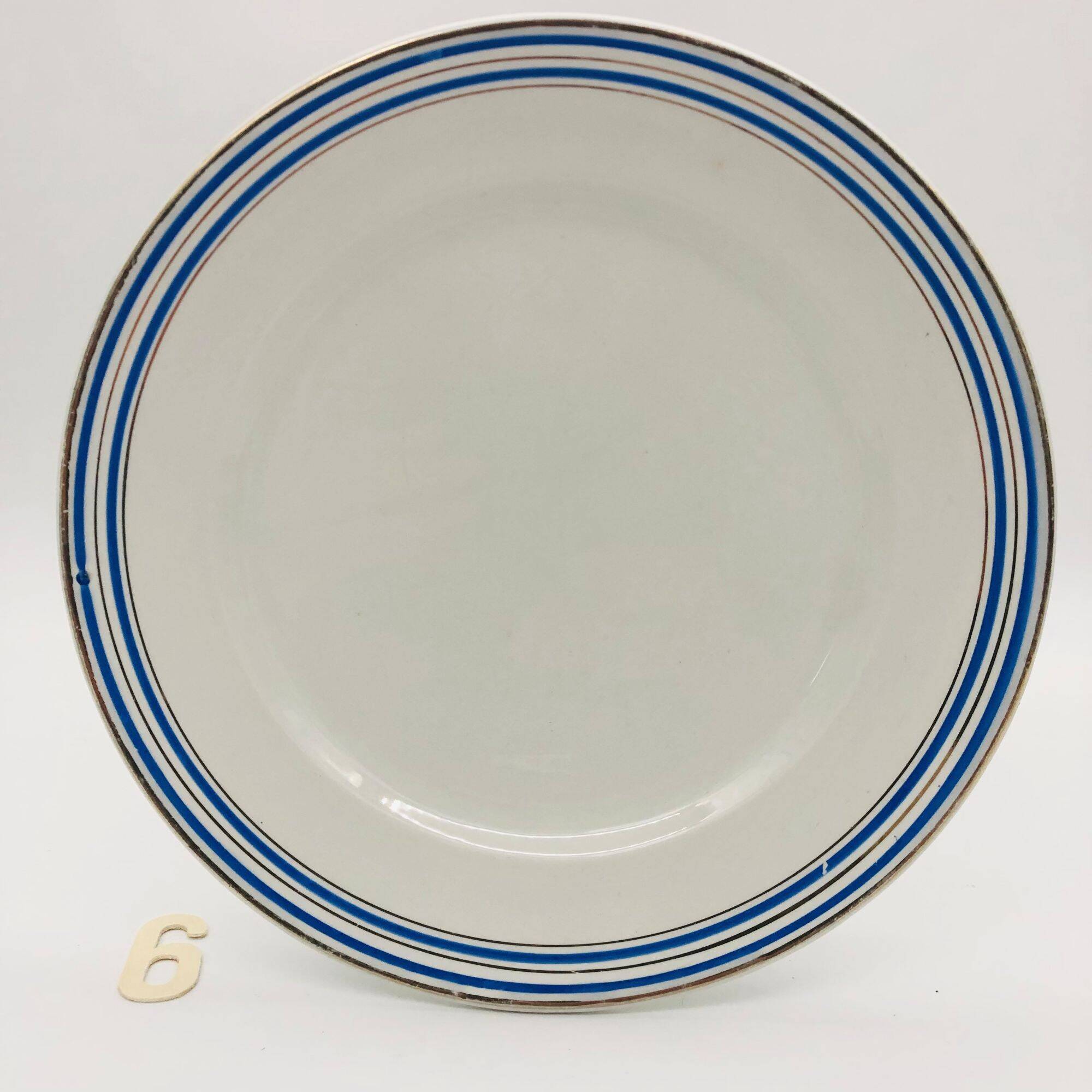 6 flat plates "Faïencerie d’Onnaing"