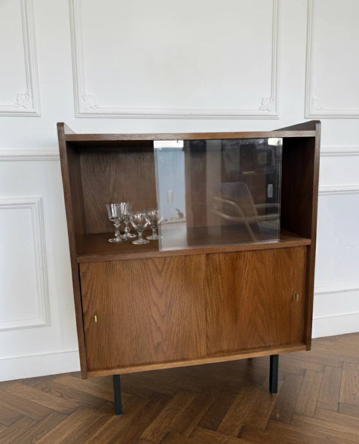 Buffet vaisselier vintage placage chêne