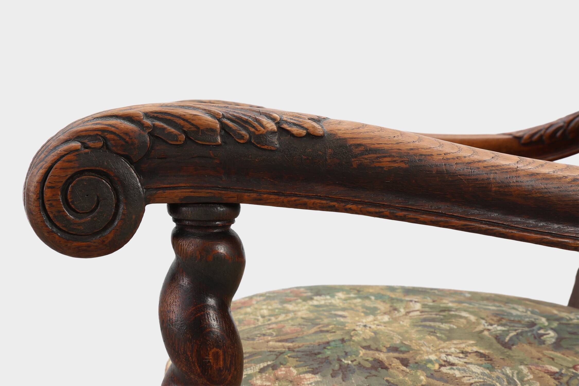 Antique armchair in walnut with tapestry upholstery, UK 17th century