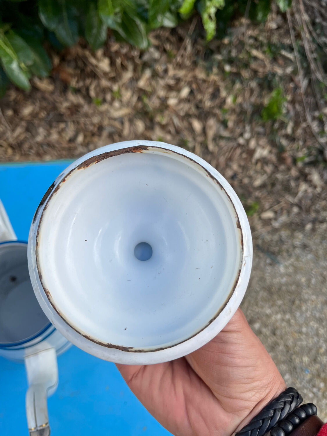 Enamelled coffee maker