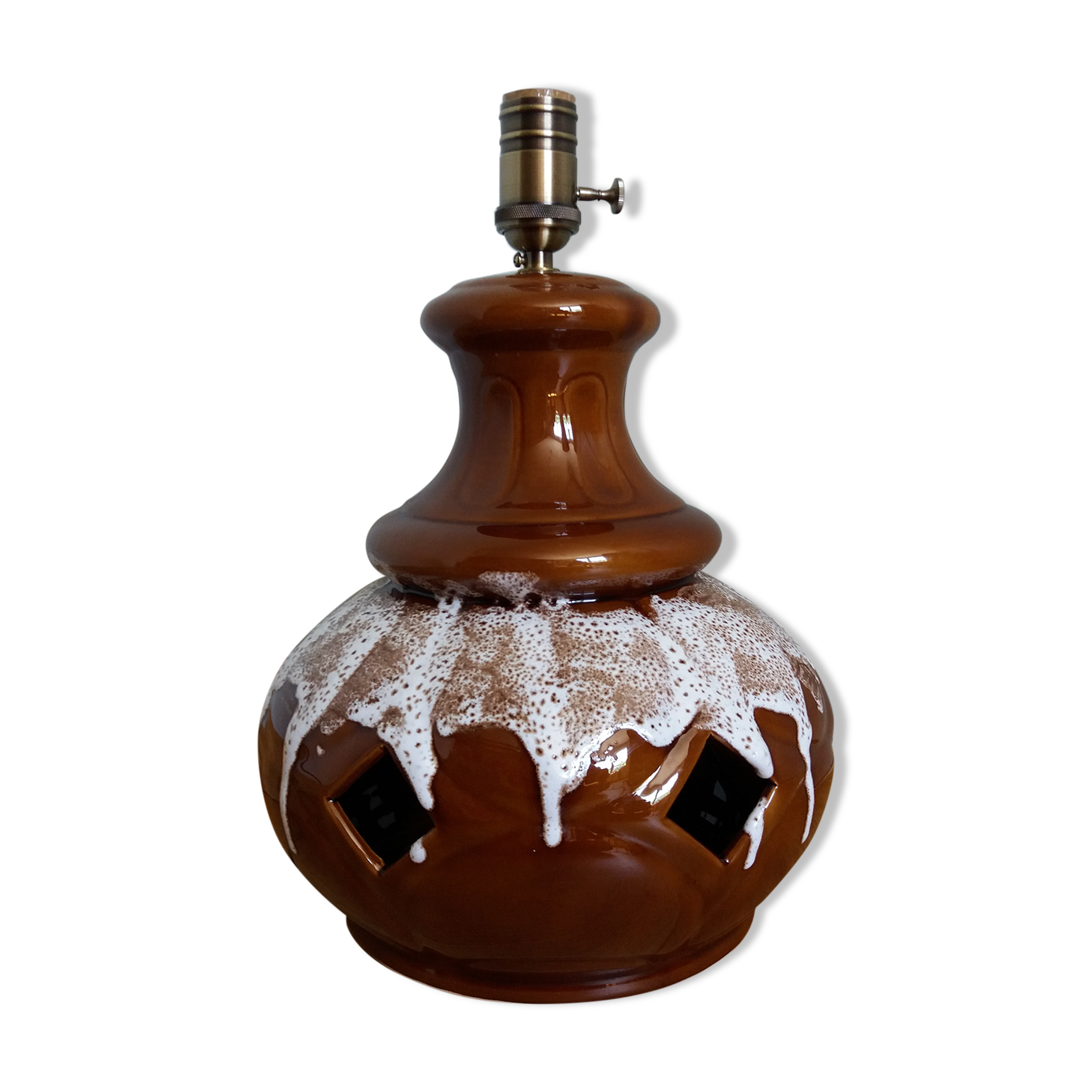 Ceramic lamp fat lava