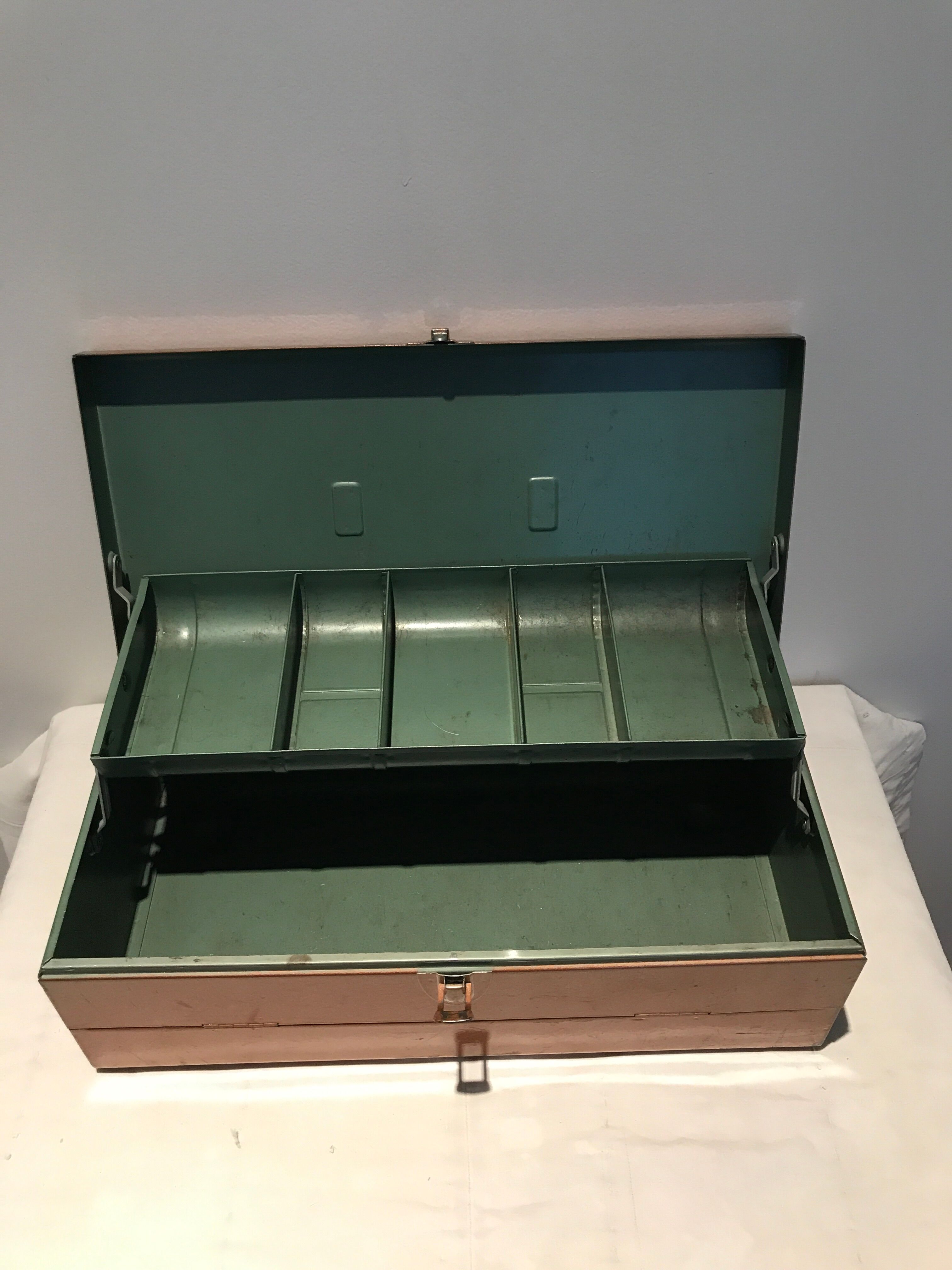 Caisse de rangement BHV
