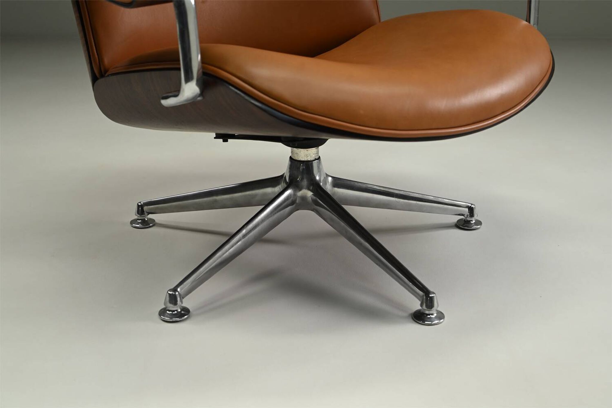 Lounge chair by Ennio Fazioli for MIM Roma, 1950s Italy.