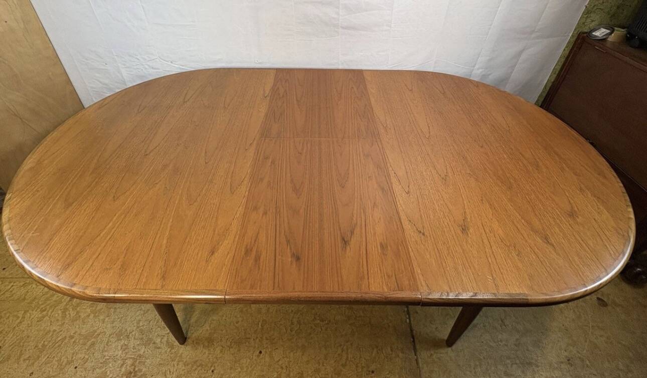 MidCentury Retro Vintage Teak Oval Extending Dining Table G Plan Fresco1960