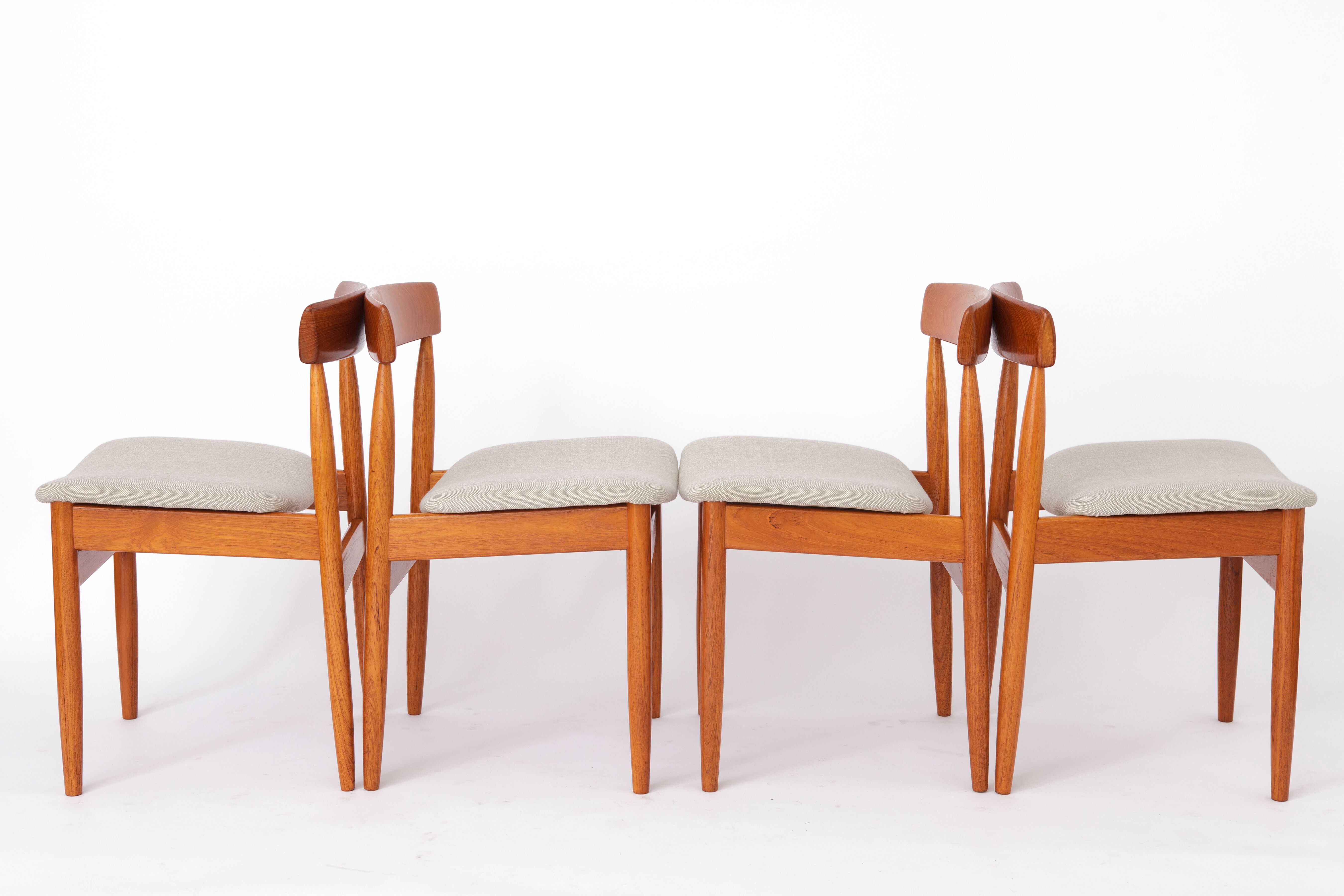 Set of 6 dining chairs in teak by Farsö Stolefabrik Denmark 1960s