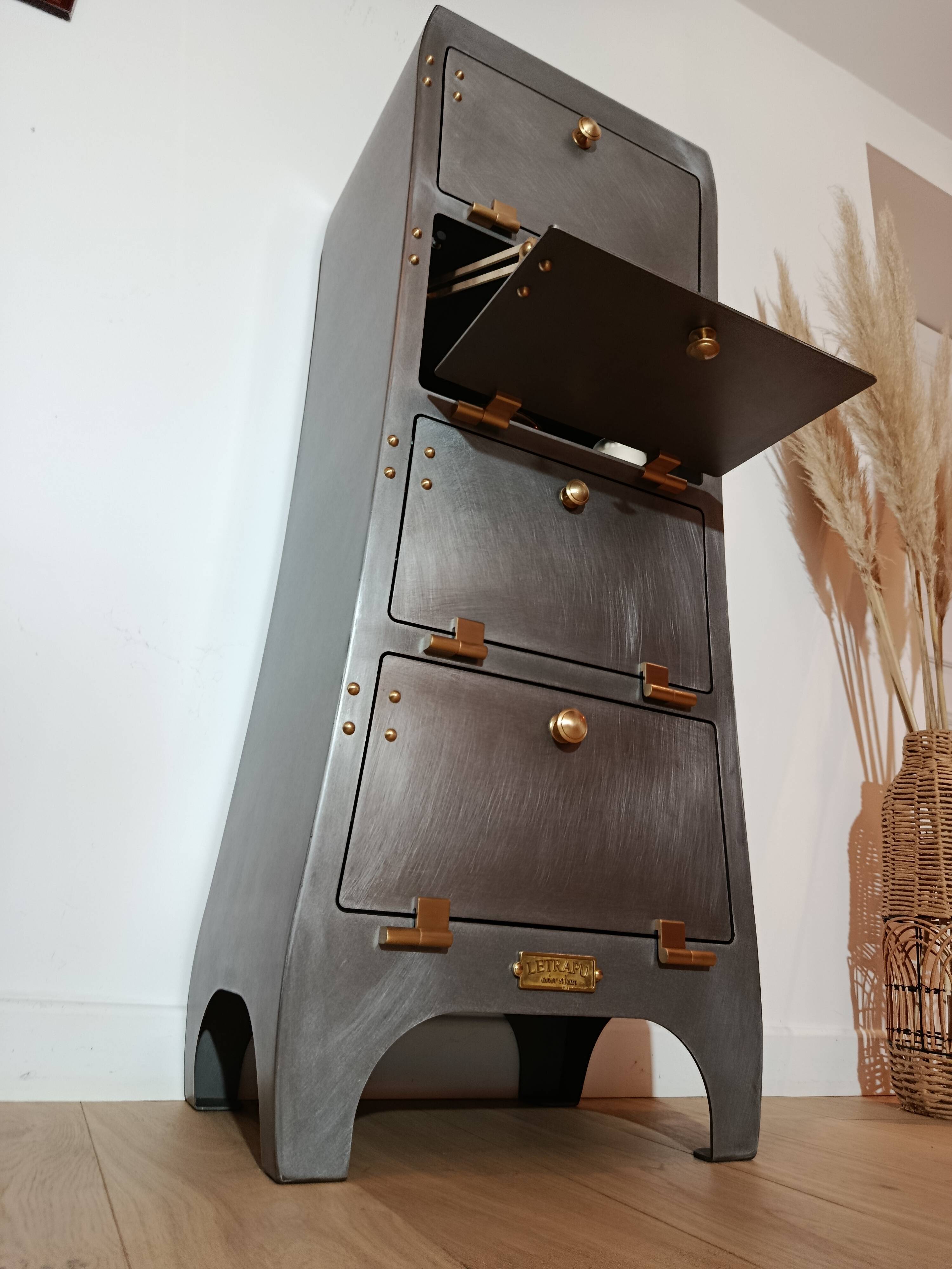 drop-leaf table the lady steel model no. 3 by the brand letrapu