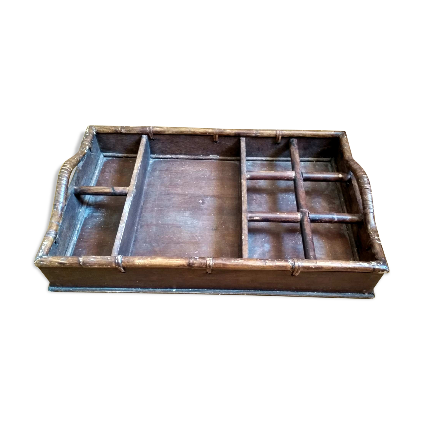 Large serving tray wood and rattan to doors lockers glasses and bottles