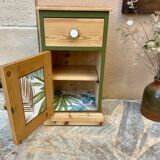 Pine bedside table with a green and raw wood makeover