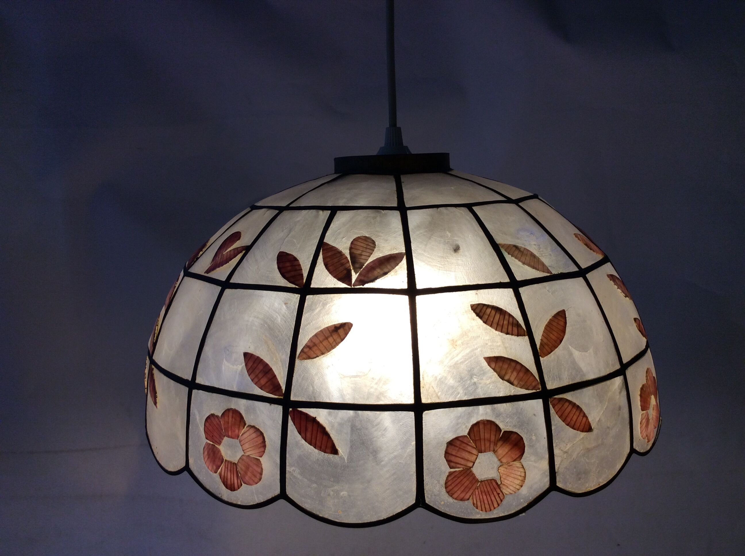 Suspension en nacre vintage