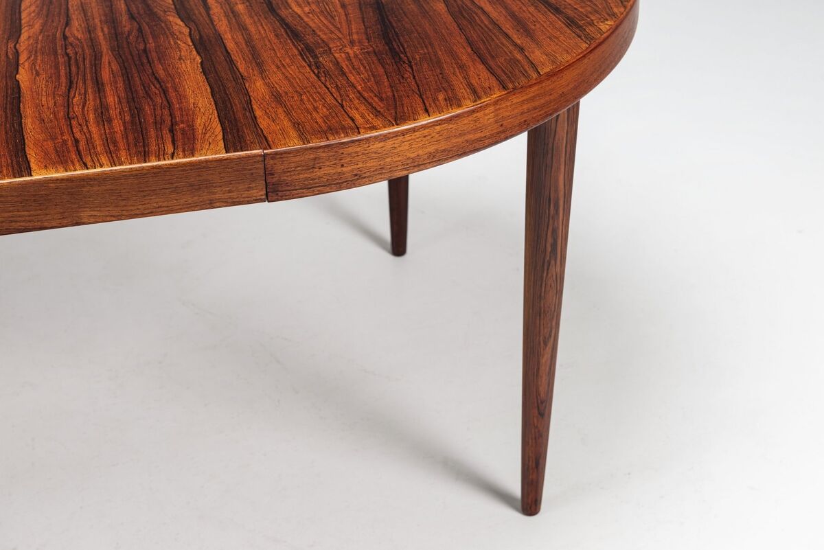 Table à manger ovale Kai Kristiansen en palissandre Villy Schou Andersen Danemark 1960