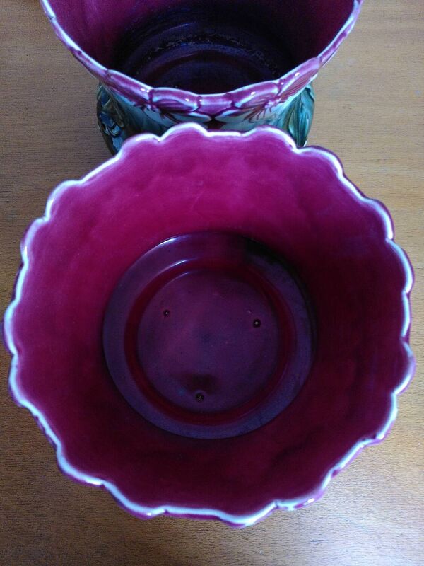 Paire de cache-pots, majolique Art Nouveau