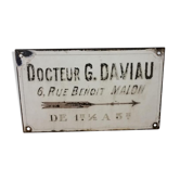 Plate of doctor