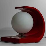 Lampe « orbe » de l'ère spatiale dans un boîtier en stratifié rouge, Italie, années 1960
