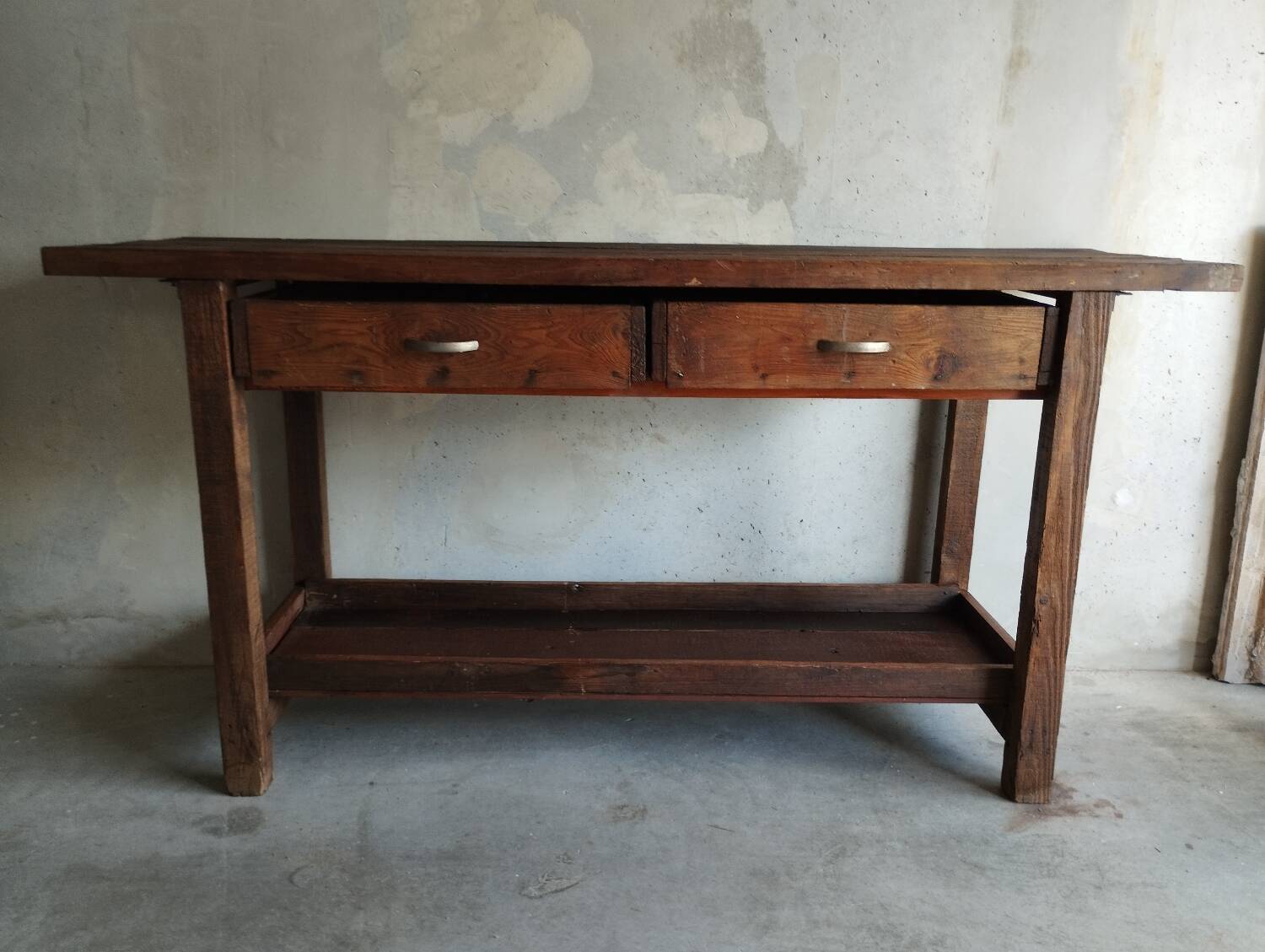 Old workbench with 2 large drawers
