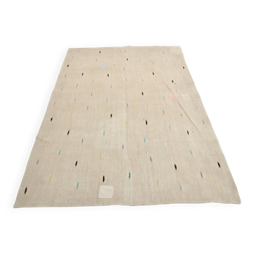 Tapis Kilim à pois beige et crème