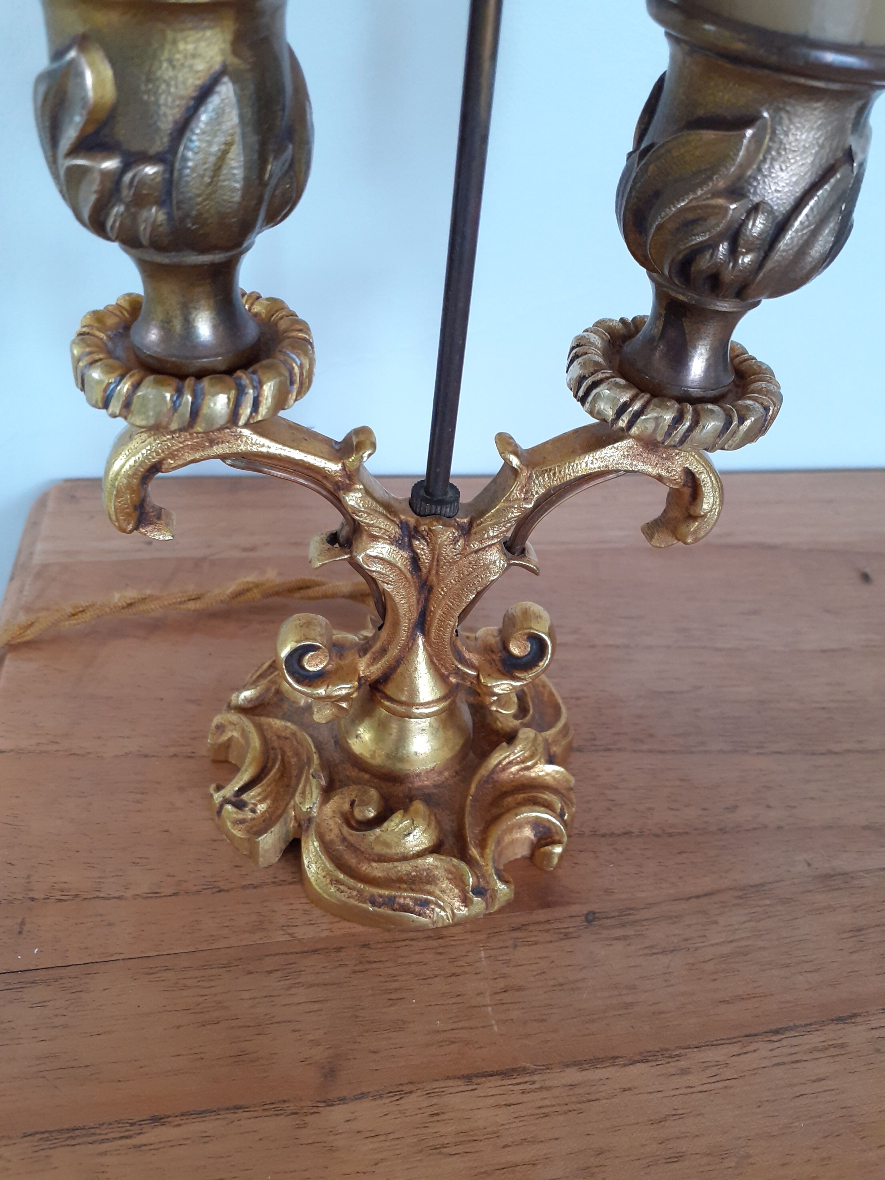 Hot water bottle lamp