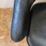 Two armchairs by Eero Saarinen for Knoll international