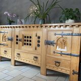 Buffet en chêne massif