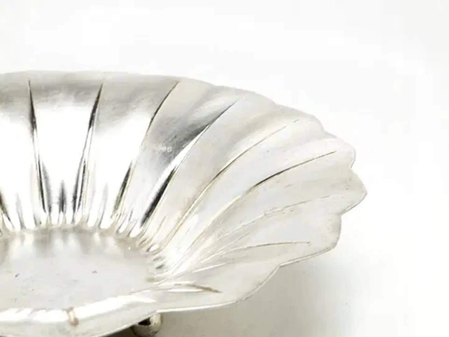 Plat Art Déco, en laiton argenté, WMF Ikora, Allemagne, années 1930