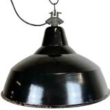Suspension industrielle en émail noir avec dessus en fonte, années 1950