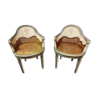 Paire de fauteuils cannés Louis XVI