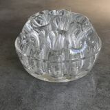 Ancien pique-fleurs en verre moulé 19 trous