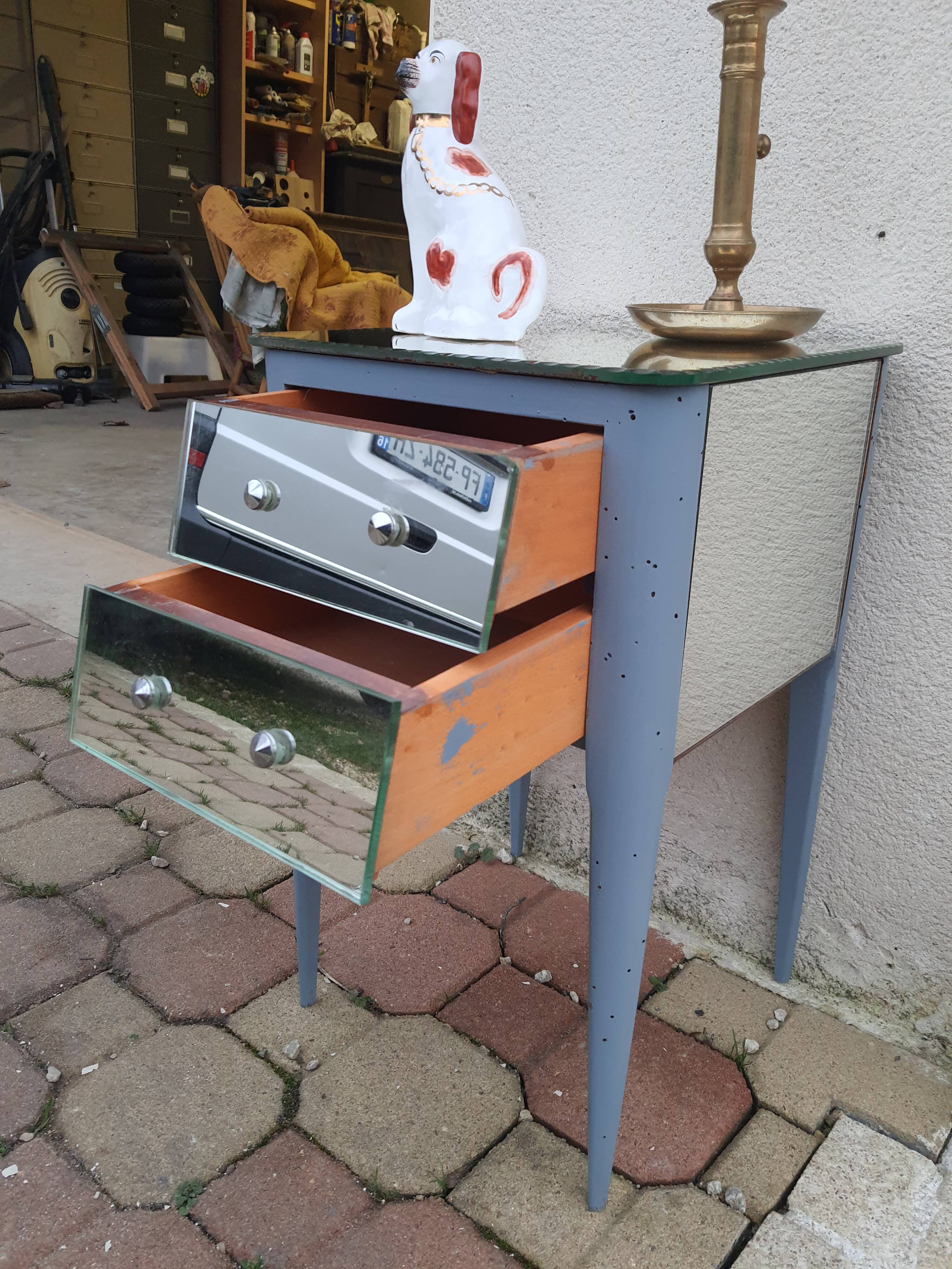 Chevet vintage ou bout de canapé