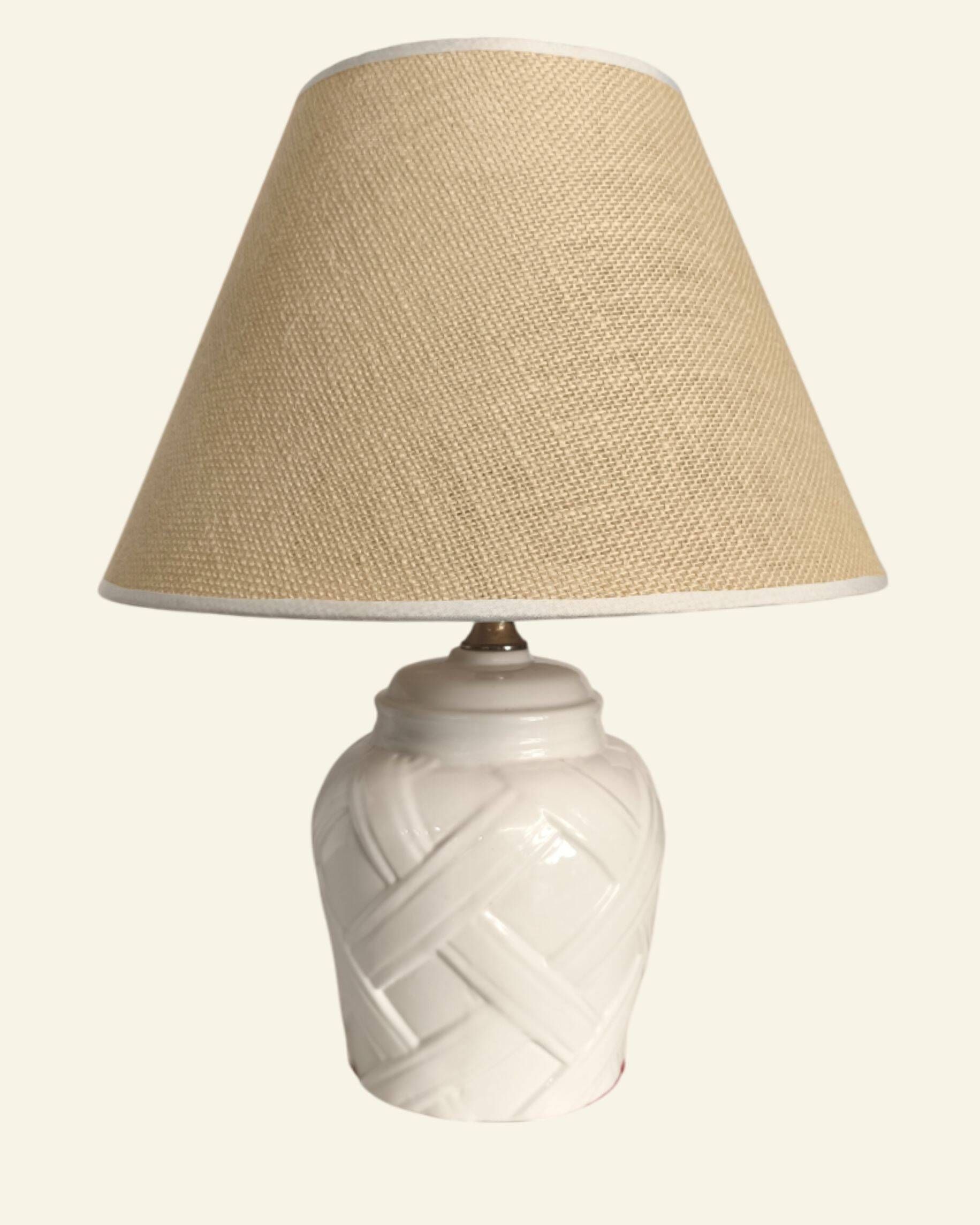 White ceramic lamp base from Manises, intertwined geometric relief.
