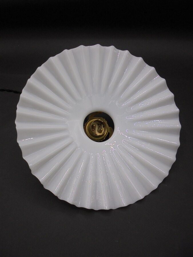 Suspension en opaline