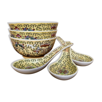 Set of 3 Chinese rice bowls with their spoonfuls