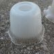 Lot de 3 suspensions globe en verre moulé vintage