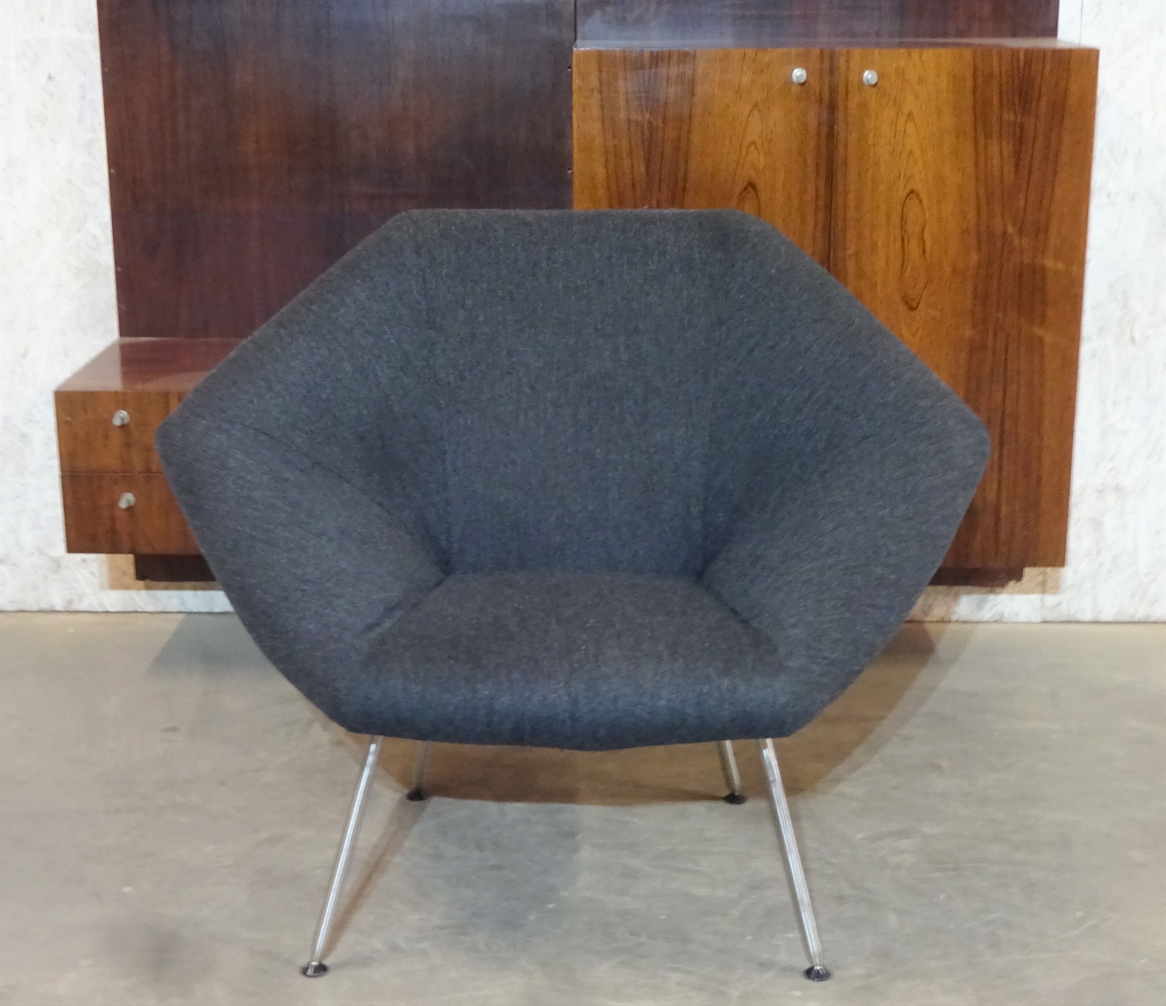 Armchairs Model Caleidos 835 by Frans Schrofer for Young International, Netherlands, 1980, Set of 2