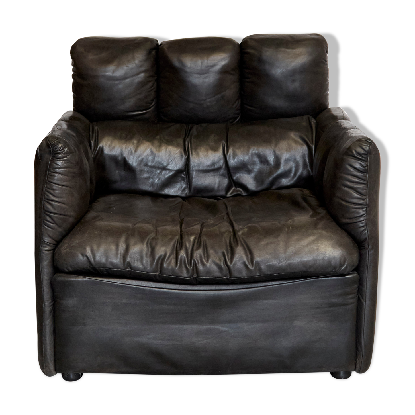 Vintage leather armchair custom-made Chancellor's Bungalow