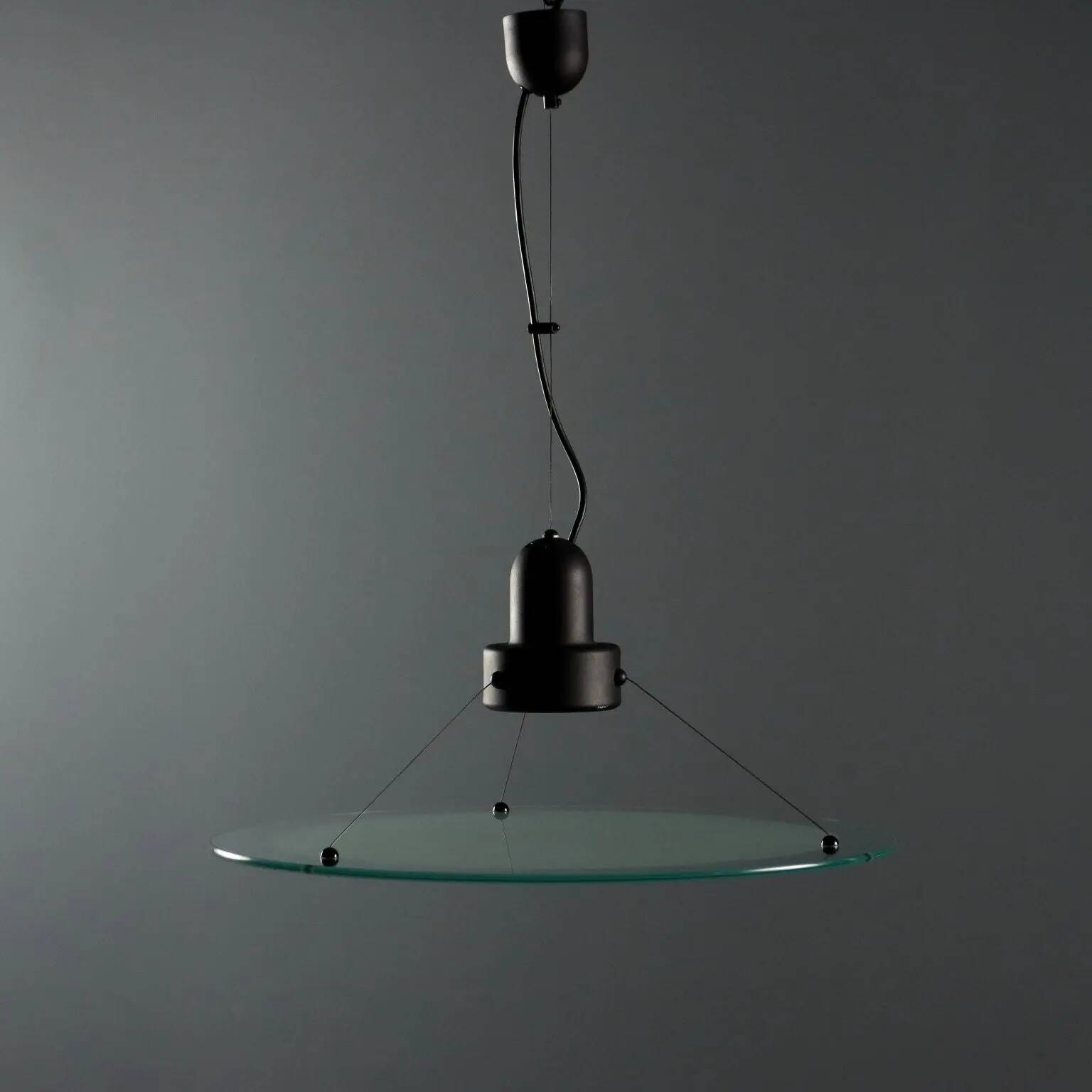 Vintage ceiling light in glass and enamelled metal, design, Italy, 1980s