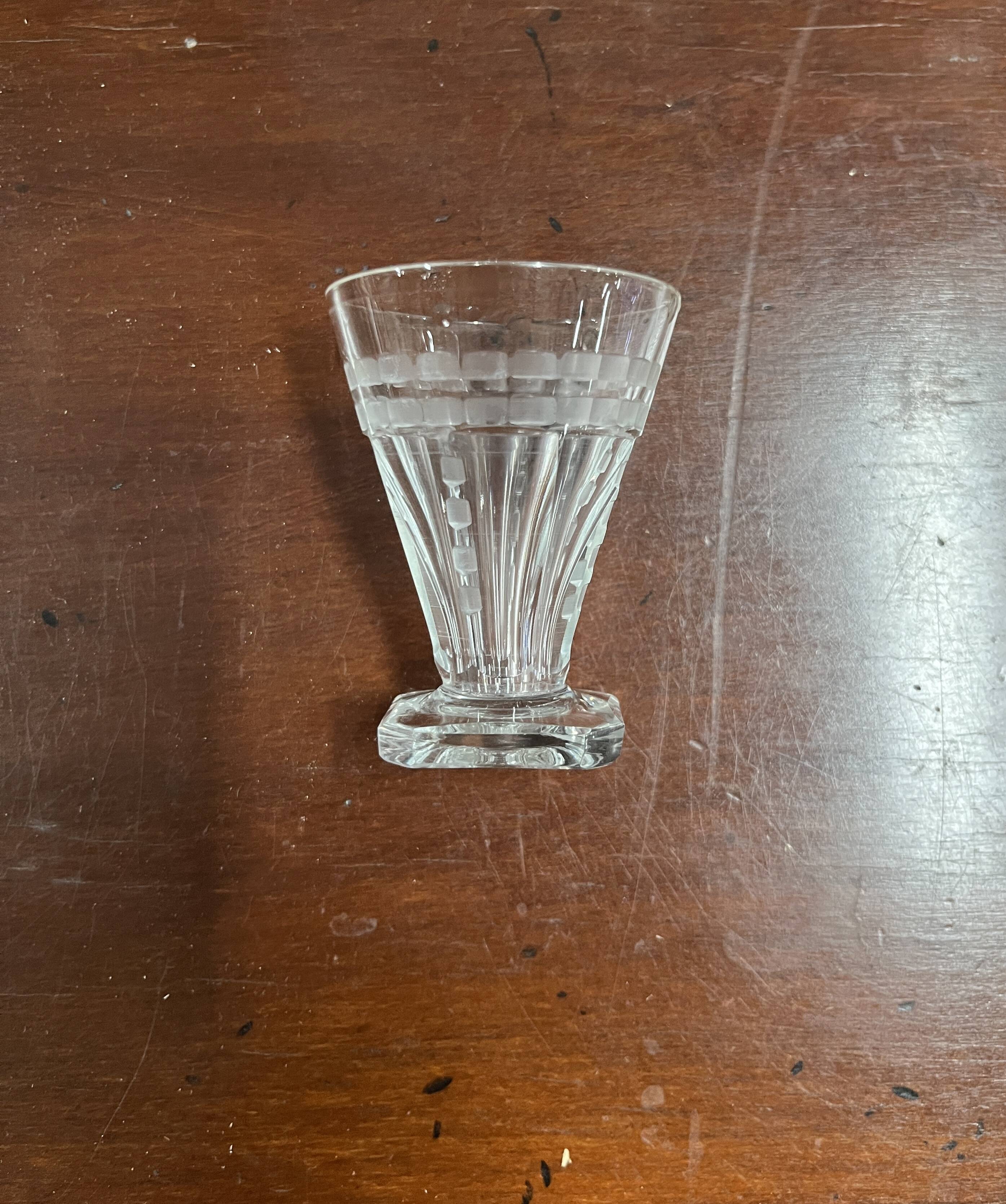 12 Art Deco Crystal Liqueur or Aperitif Glasses