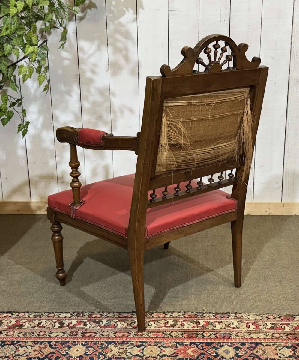 Breton armchair and its footrest from the 1930s.