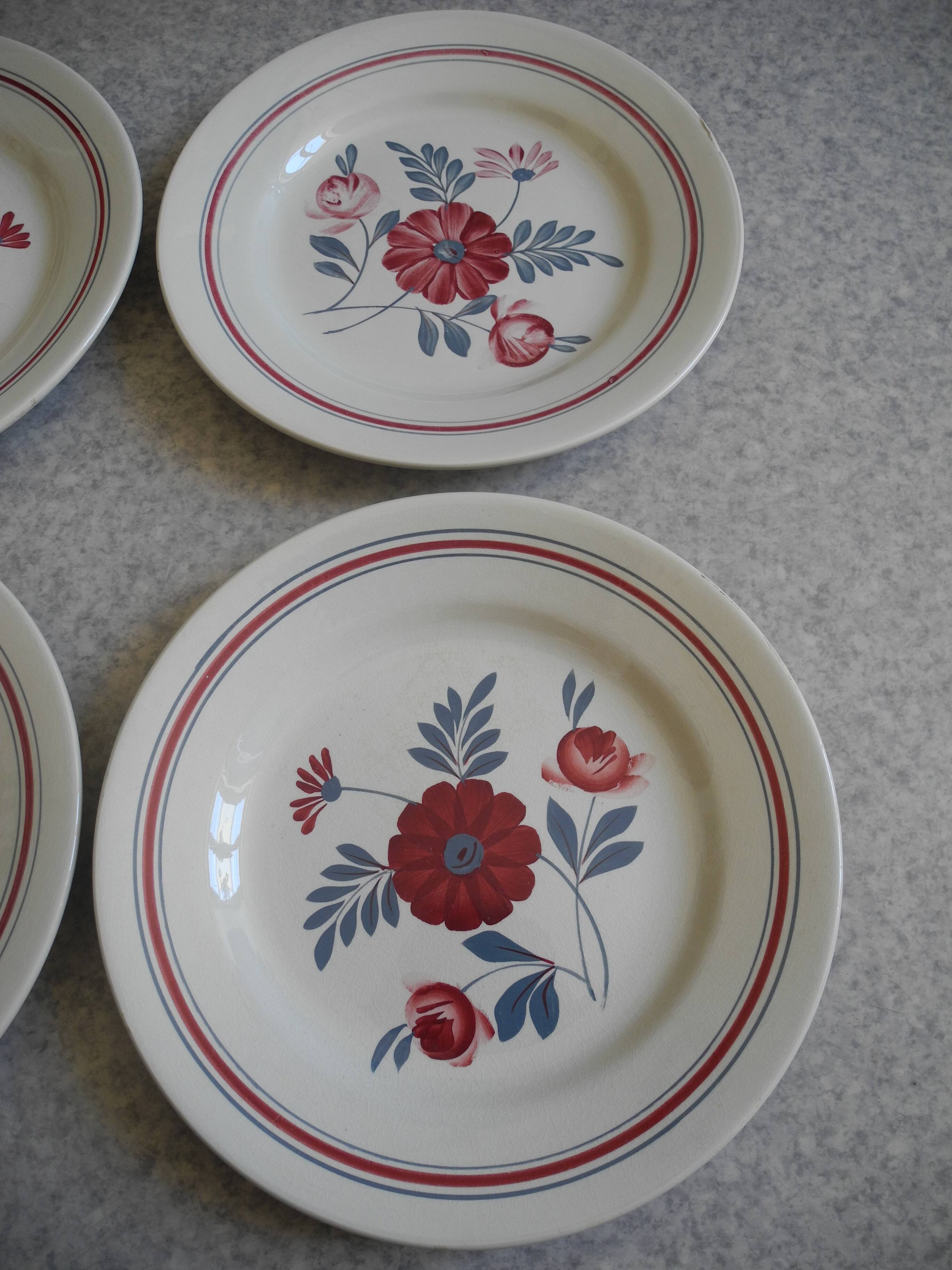 6 vintage Céranord St Amand flat plates from the 50s