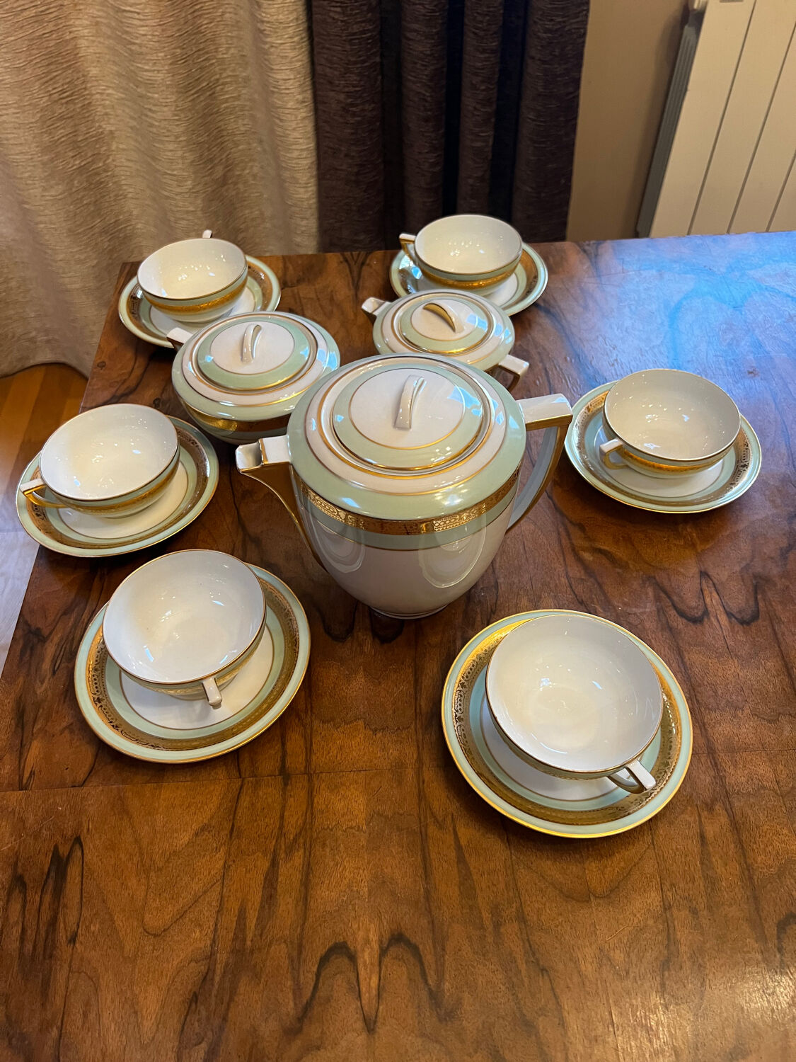 Art Deco tea set