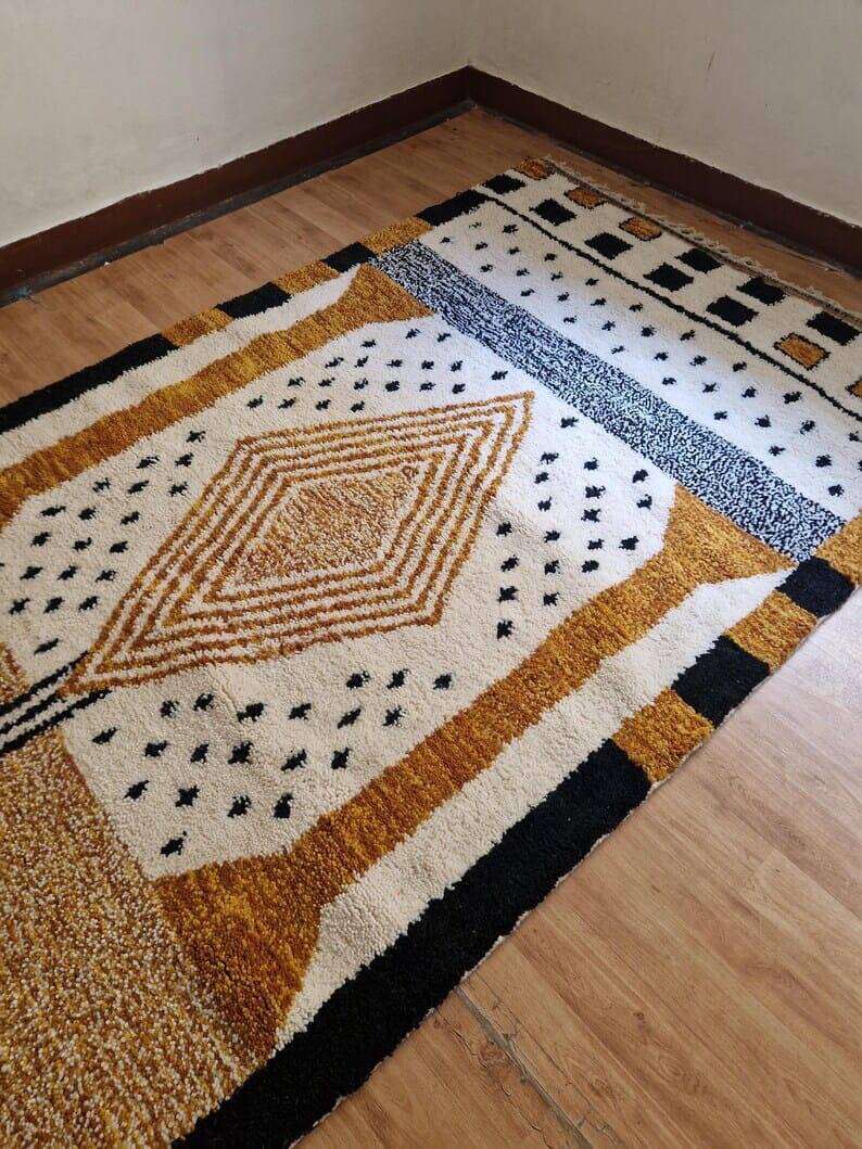 Handwoven Moroccan blessed rug (mrirt), size 150 x 250 cm