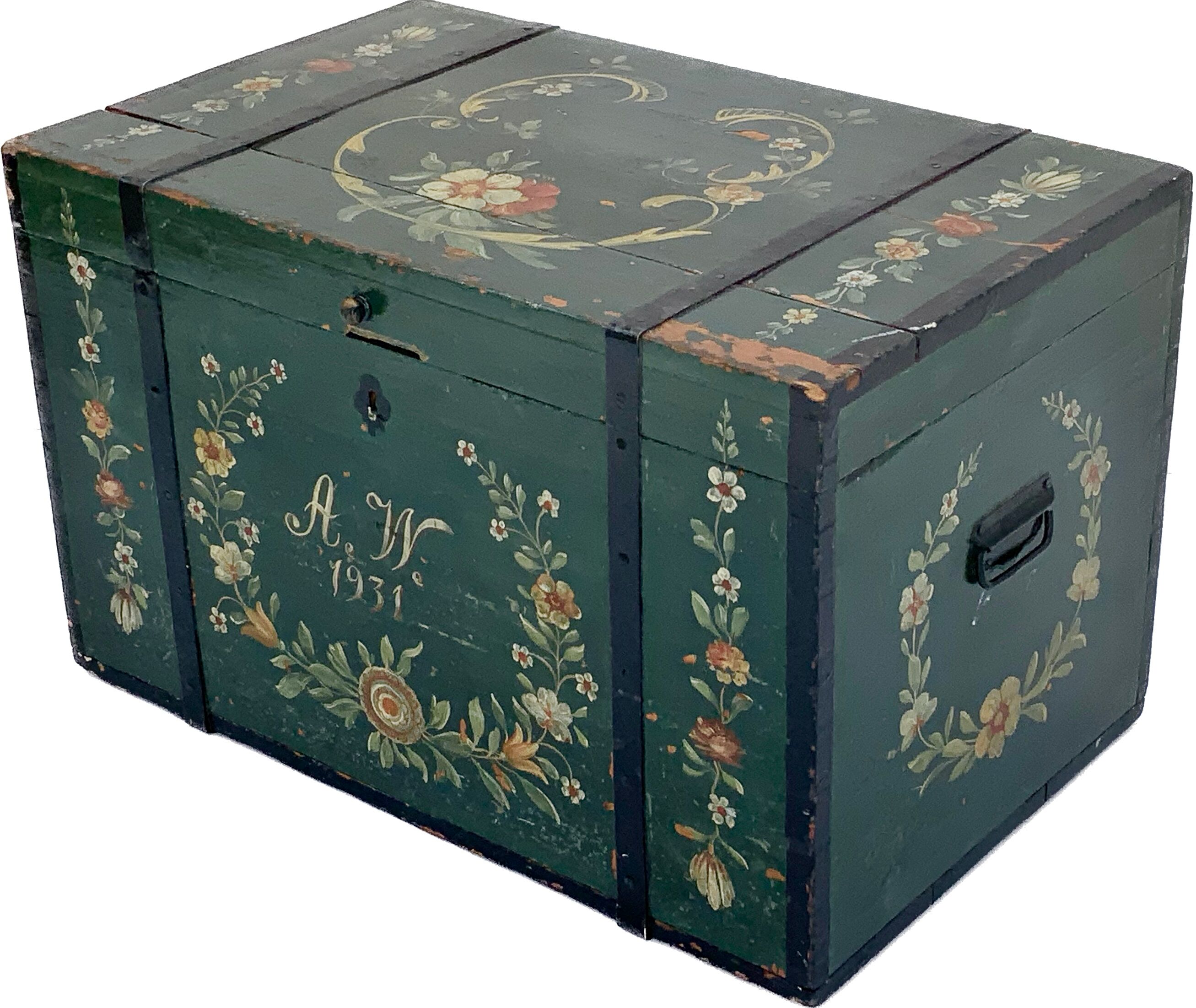 Antique hand painted swedish chest or trunk/ coffee table