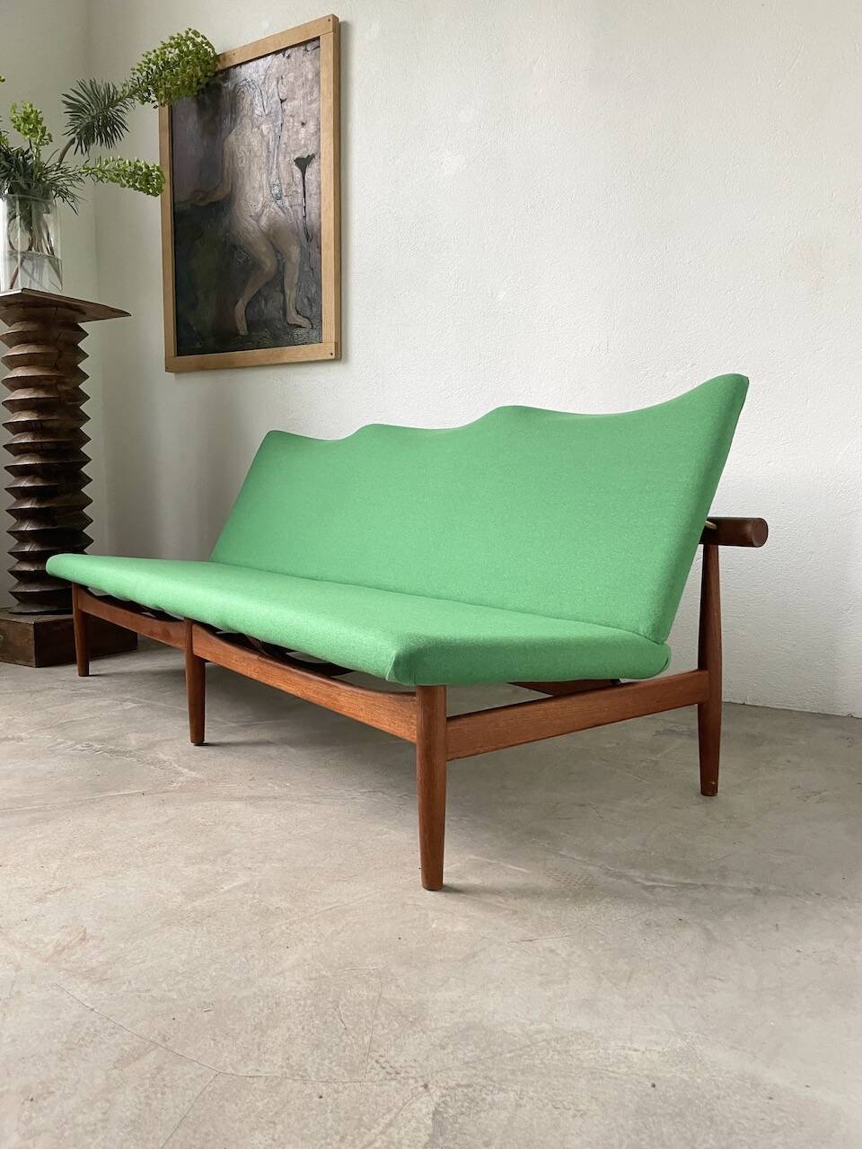 Finn Juhl three-seater bench “Japan” model France & Son
