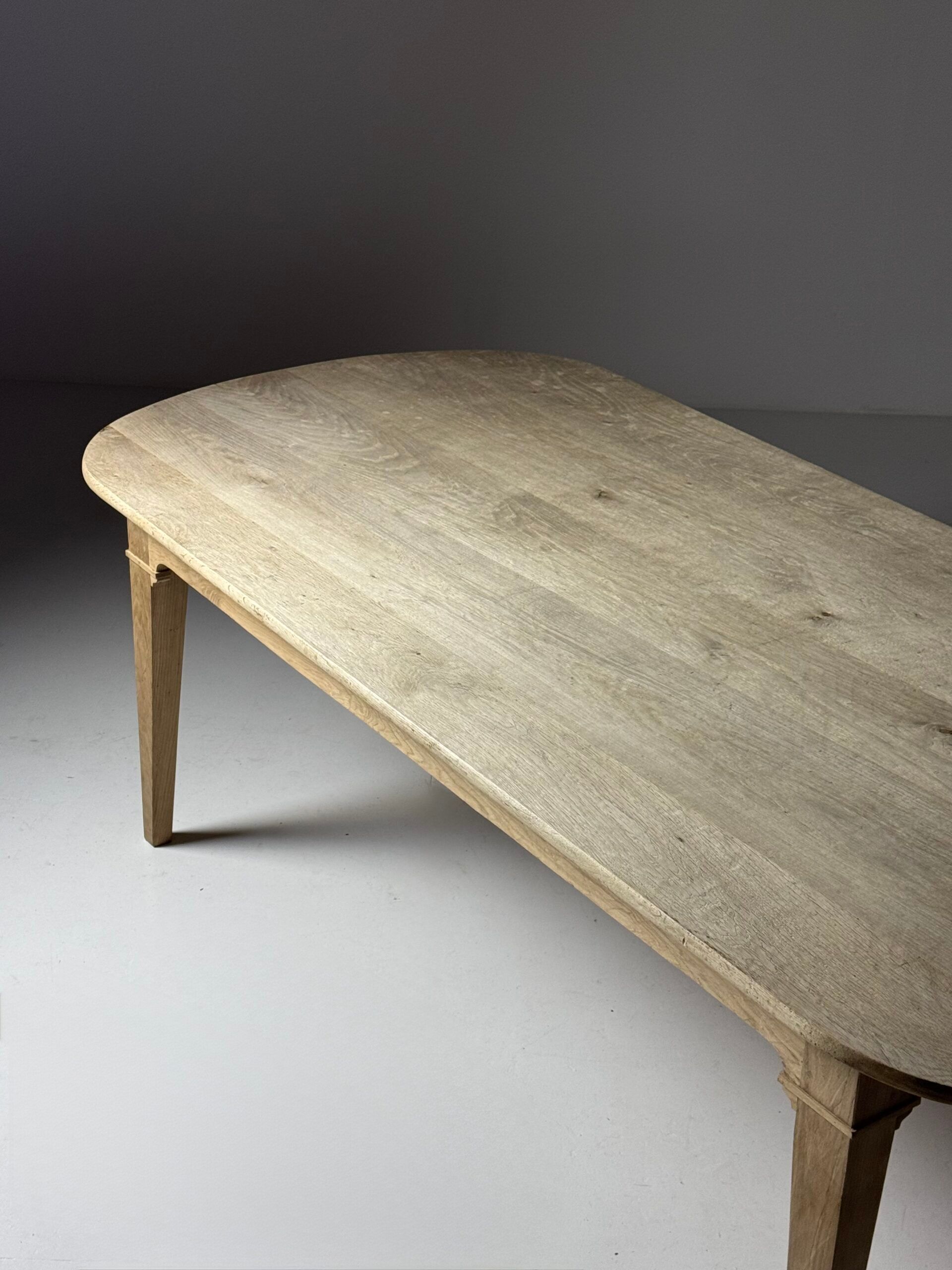 Monastery table oval 250cm oak