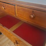 Commode ancienne en bois massif, artisanale