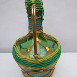 Vintage carafe scoubidou