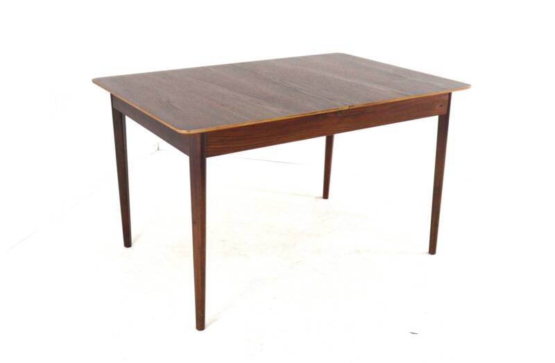 Rectangular Extendable Dining Table "Nichtevecht"