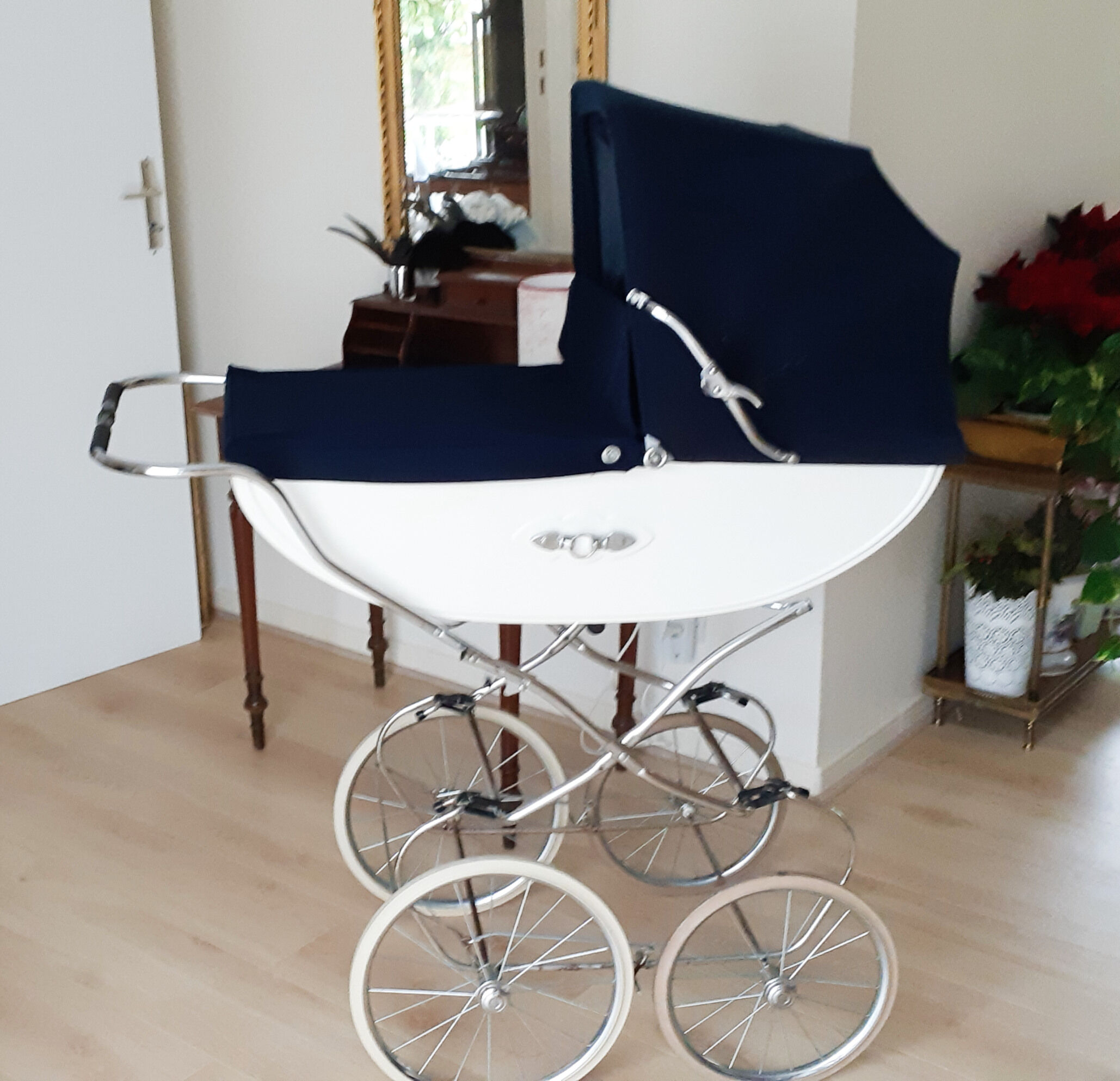 English style Silver Cross pram