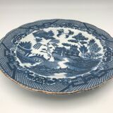 Ancienne assiette en faïence avec décor de paysage d’asie 19,5 cm