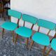 Chaises en skaï pied compas vintage bleu vert
