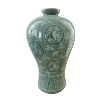 Vase coreen celadon middle twentieth century